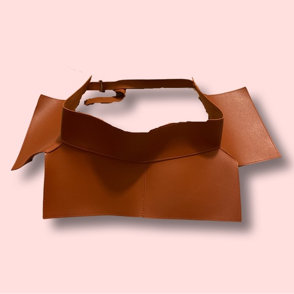 FAUX LEATHER WAIST BELT!! - Picture 2 of 7